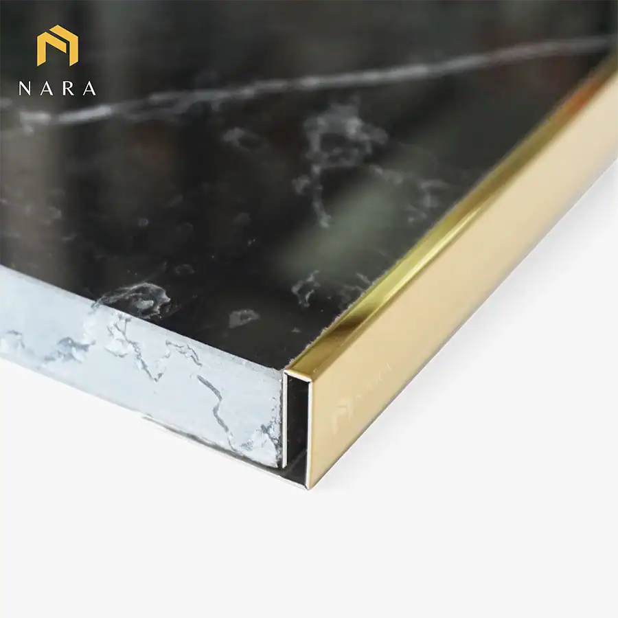 คิ้วกระเบื้องขอบเล็ก