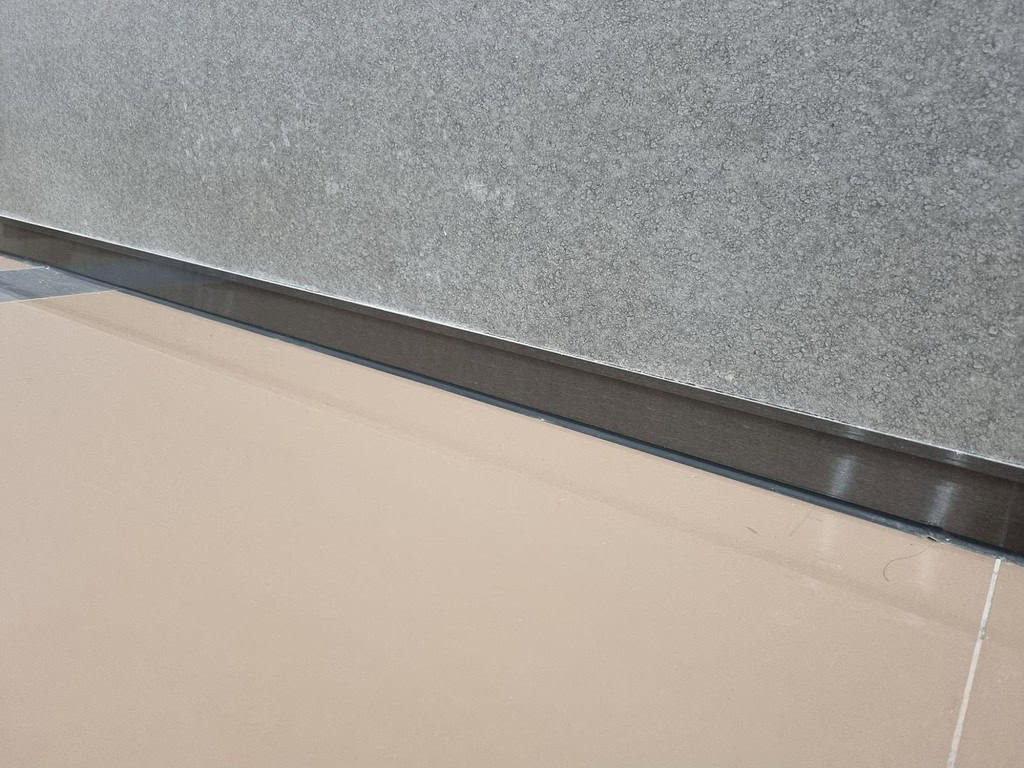 บัวพื้น สีอะไรดี