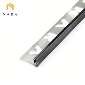 คิ้วกระเบื้องสแตนเลสขอบเล็ก สีดำเจ็ทแบล็ค 3 มม.