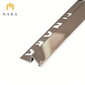 คิ้วกระเบื้องสแตนเลสมุมลาด สีดาร์กบราวน์ ผิวเงา 15 มม.