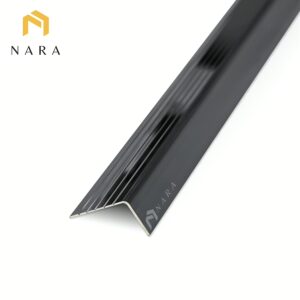 จมูกสแตนเลสแบบฉาก สีดำเจ็ทแบล็ค ผิวเงา 30 มม.