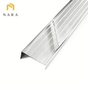 จมูกสแตนเลสแบบตัวยู สีเงิน ผิวเงา 50 มม.