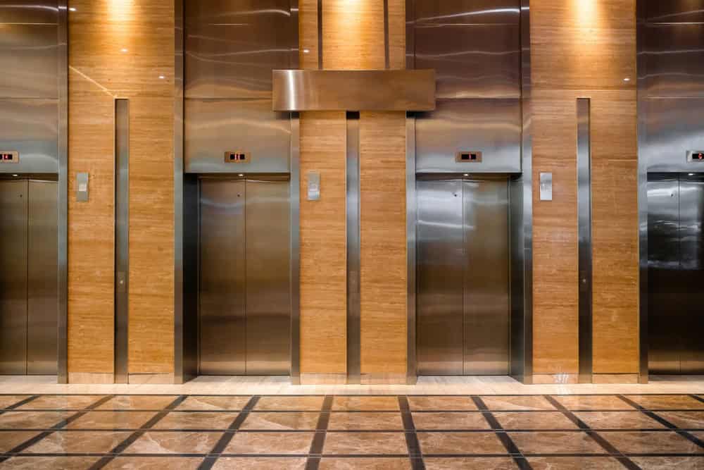 ตกแต่งลิฟต์ สร้างความประทับใจให้ผู้มาเยือน